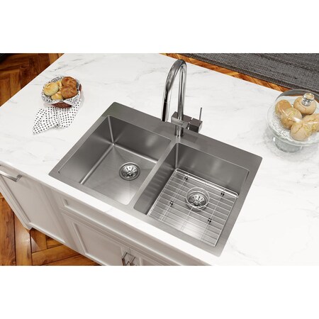 Elkay Elkay Crosstown 18 Gg SS 33"x22"x9" 2-Bowl 2 Mt Kitchen Sink Kit Black ECTSR33229TBG0